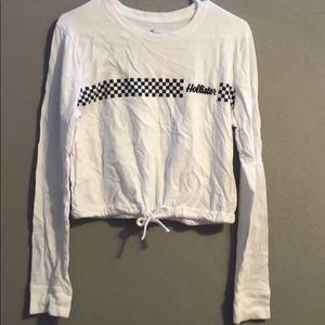 Black and white crop long sleeve